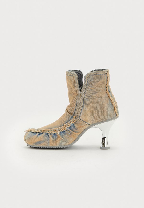 Diesel D-WOODSTOCK HEEL AB