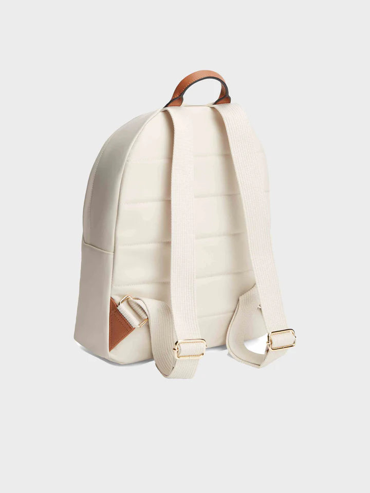 Tommy Hilfiger MONOGRAM DOME - Backpack - soft cream