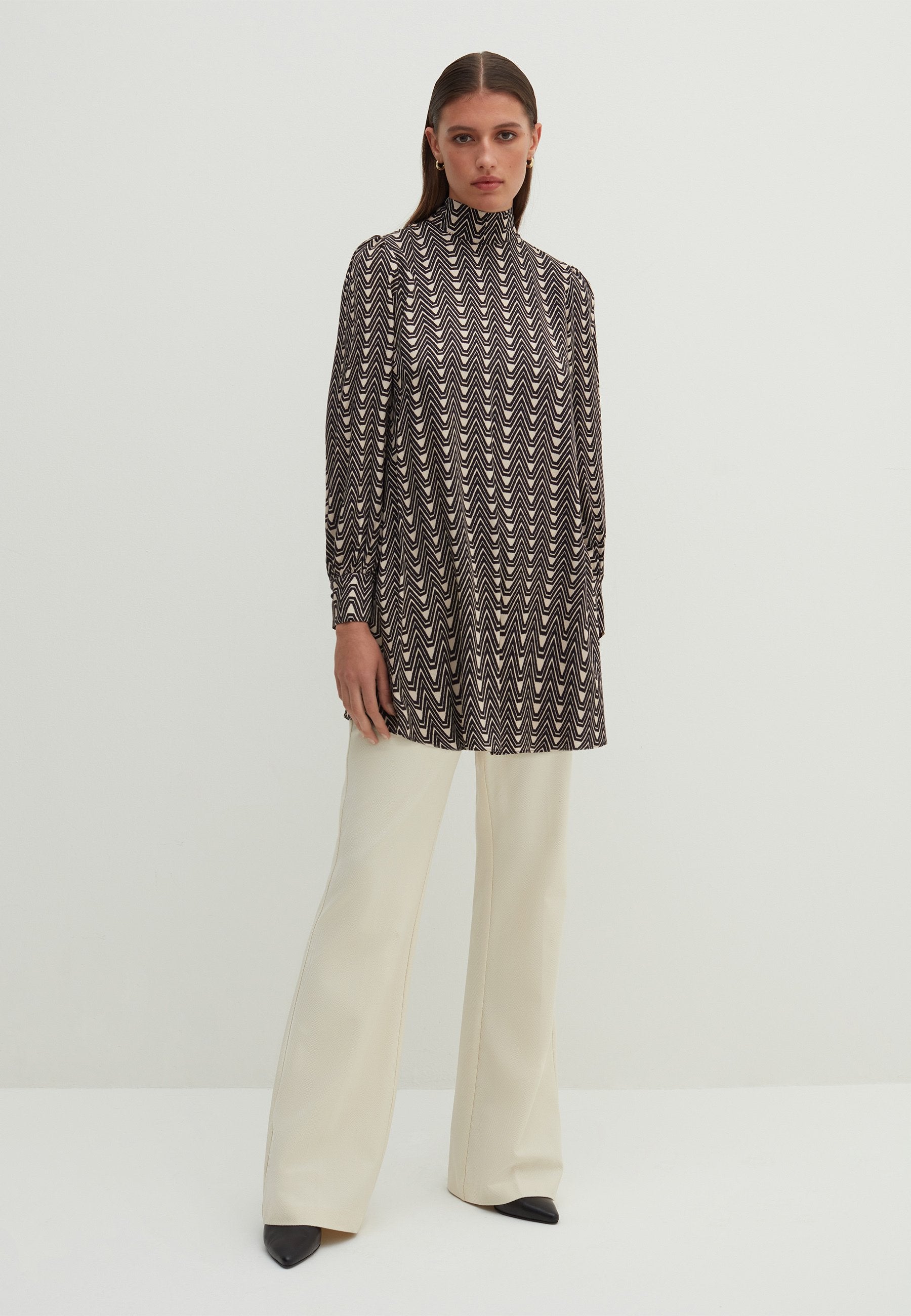 Stefanel PRINTED WITH BOW.