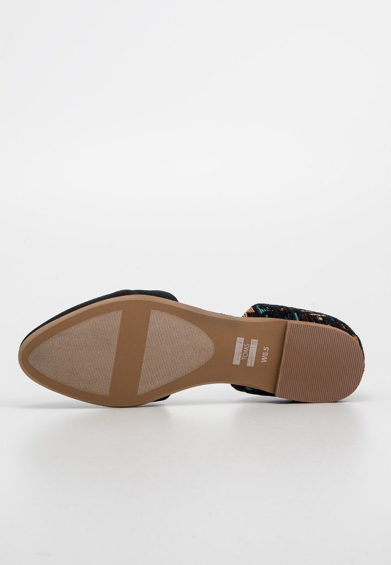 TOMS JUTTI DORSAY