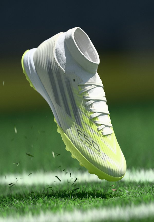 adidas Performance F50 SPARKFUSION LEAGUE MID CUT TURF WOMENS