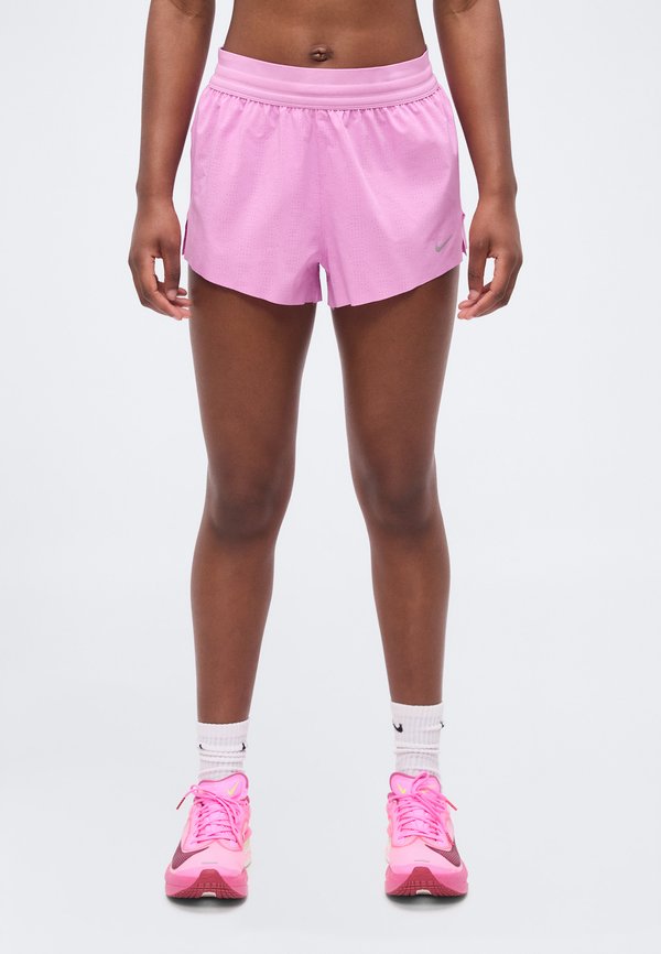 Nike Performance W NK SWIFT NV BRTHE SHORT - Sports shorts - light magenta/photon dust/white