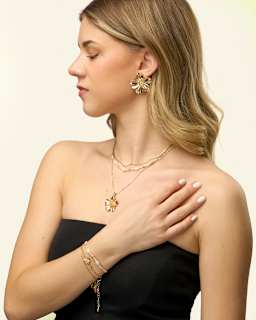 Ohrstecker mit Blumen, Gold-Optik ebelin
