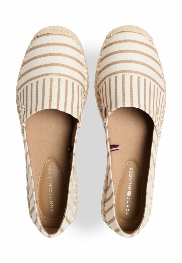 Tommy Hilfiger  STRIPE TH MONOGRAM PLATFORM