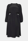 VMNYA CATCH CALF DRESS  - Vero Moda Curve - View 1