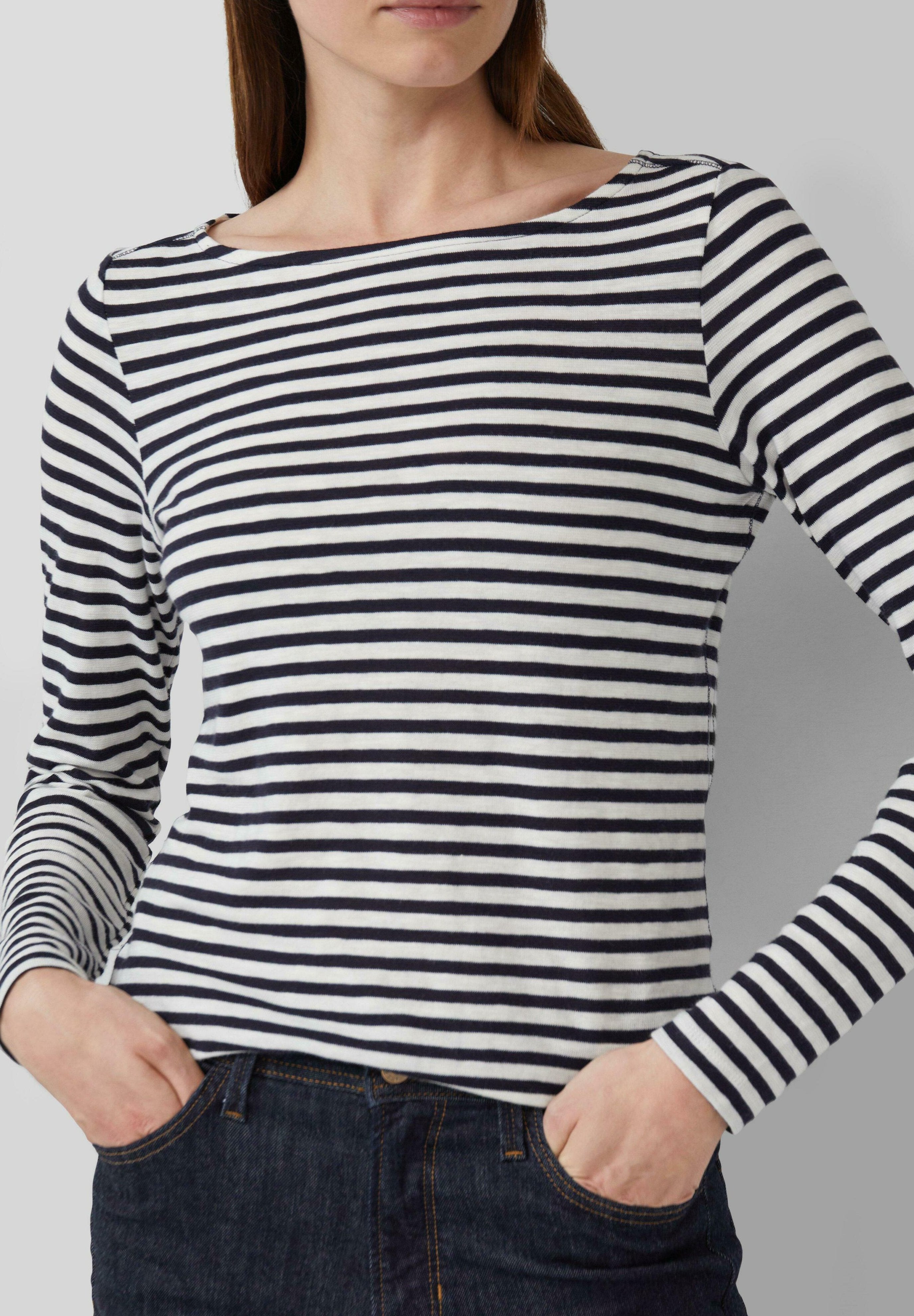 LÄSSIGES MIT U-BOOT-AUSSCHNITT Media 4