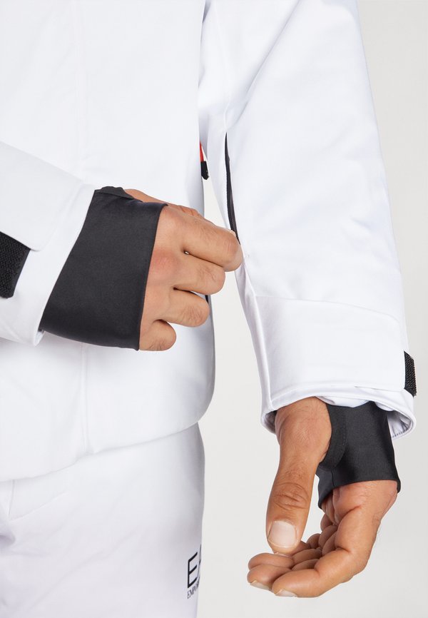 EA7 Emporio Armani KITZBUHEL COLORBLOCK JACKET