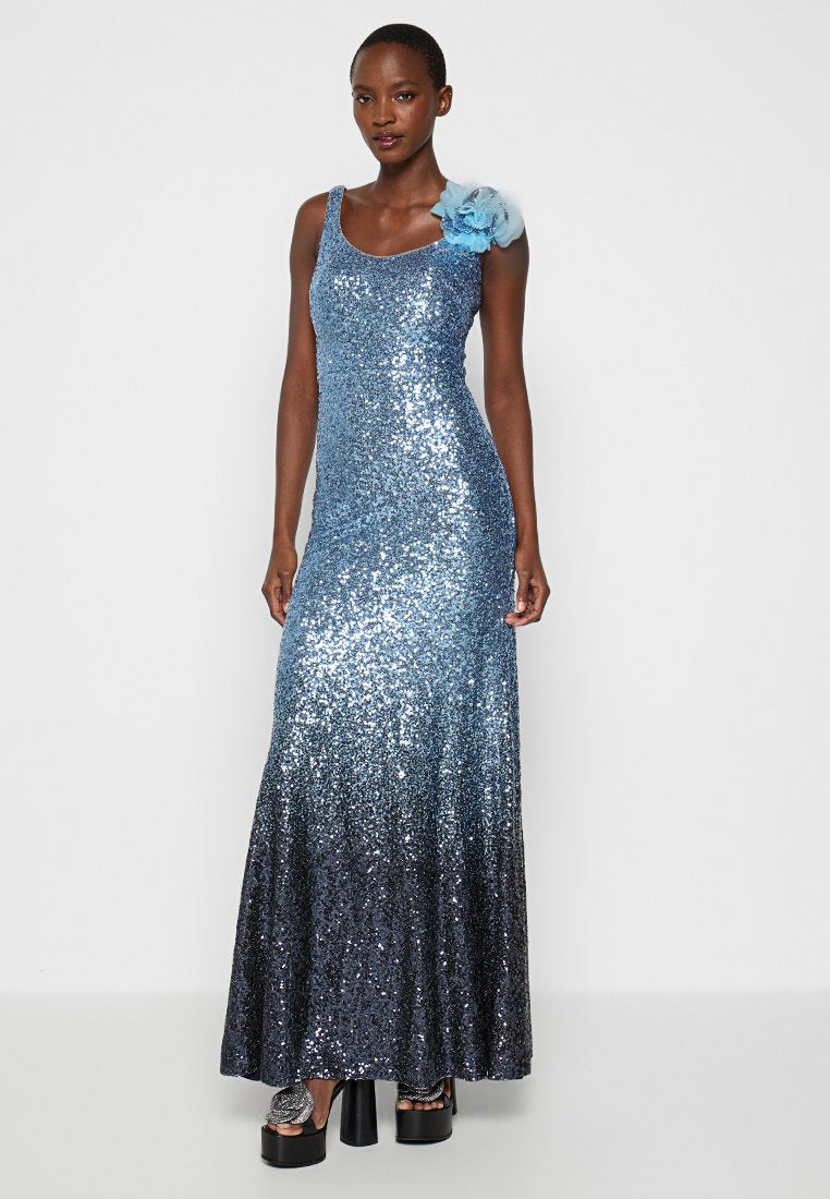 Pronovias LAKME