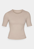 Stronger SOFT TEE