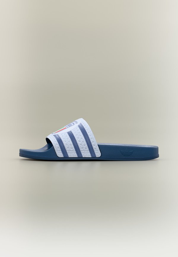 adidas Performance TREFOIL SLIDE ITALY UNISEX - Pool slides - night marine/aero blue