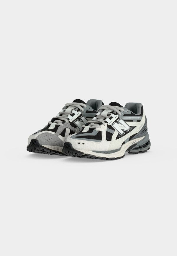 New Balance U1906 UNISEX