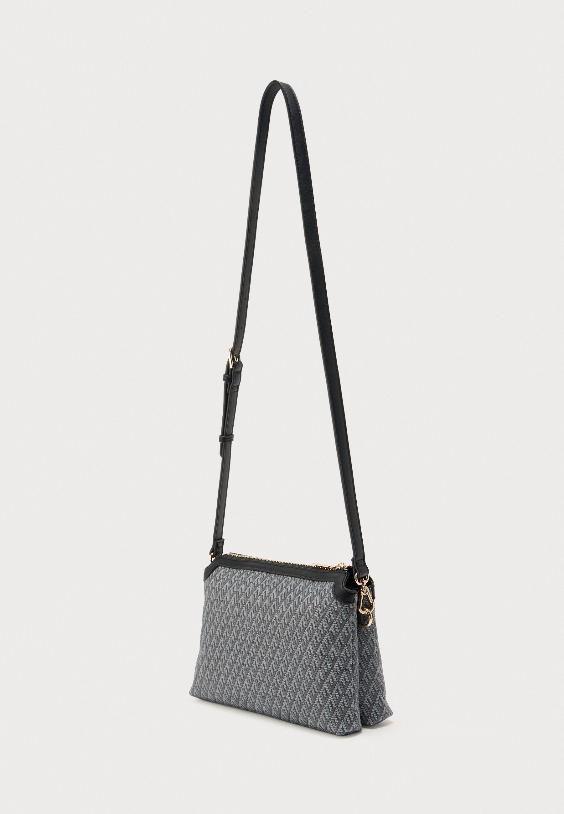 Valentino Bags QUEEN RE