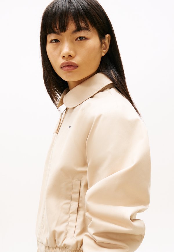 Tommy Jeans TOMMY BADGE WATER REPELLENT TWILL JACKET