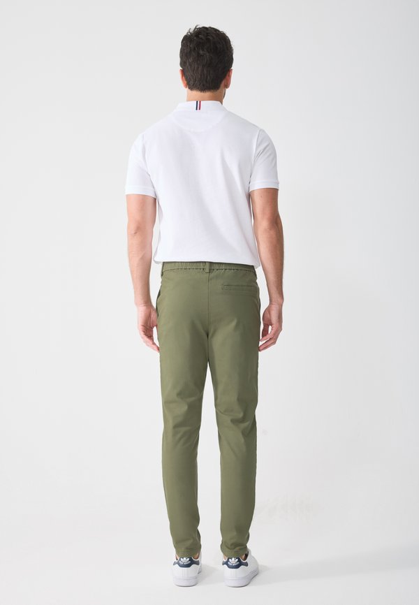 Pier One by Zalando