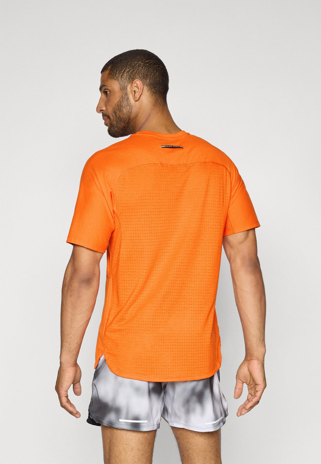 Nike Performance SOLAR CHASE