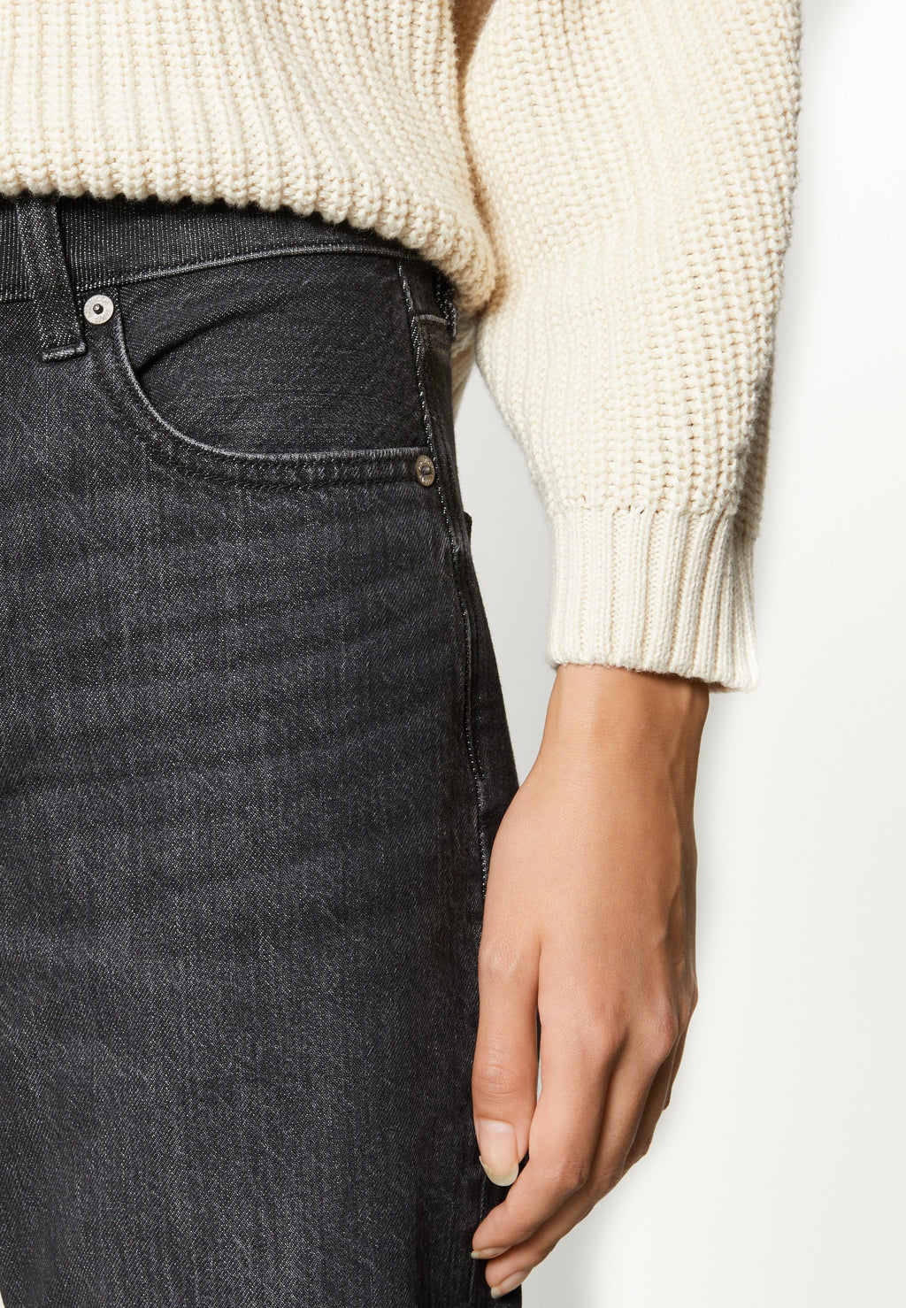 American Eagle MOM JEANS