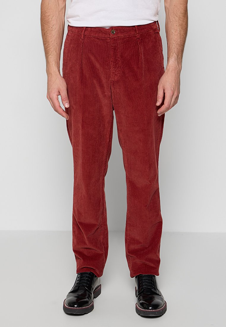Hackett London