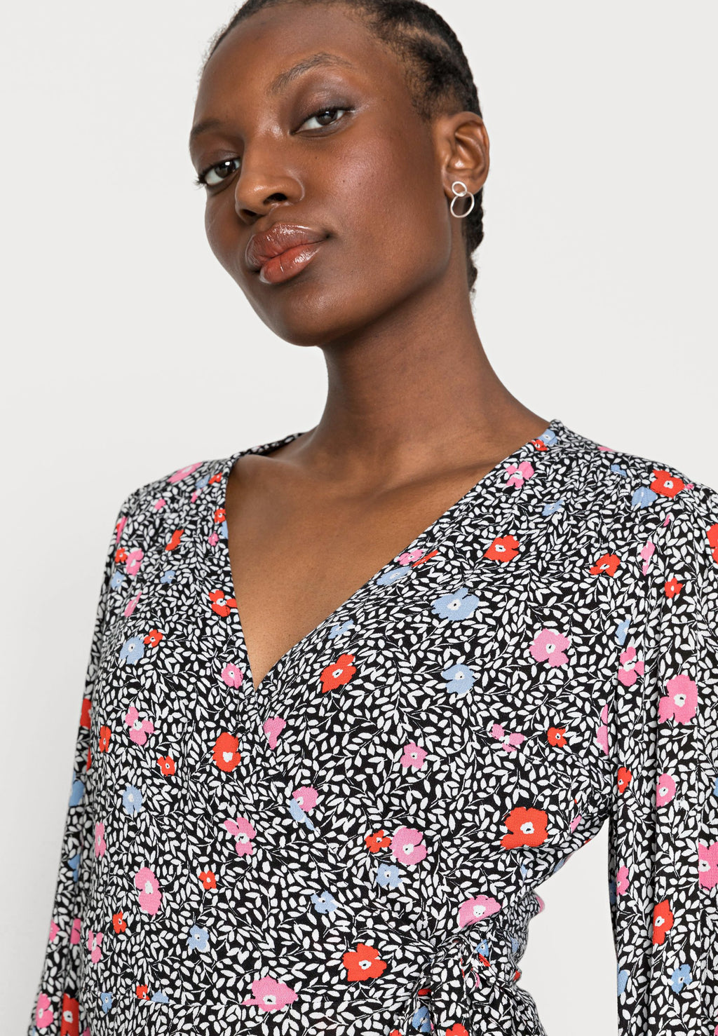 Marks & Spencer RUFF WRAP