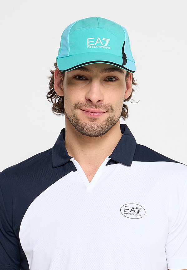 EA7 Emporio Armani
