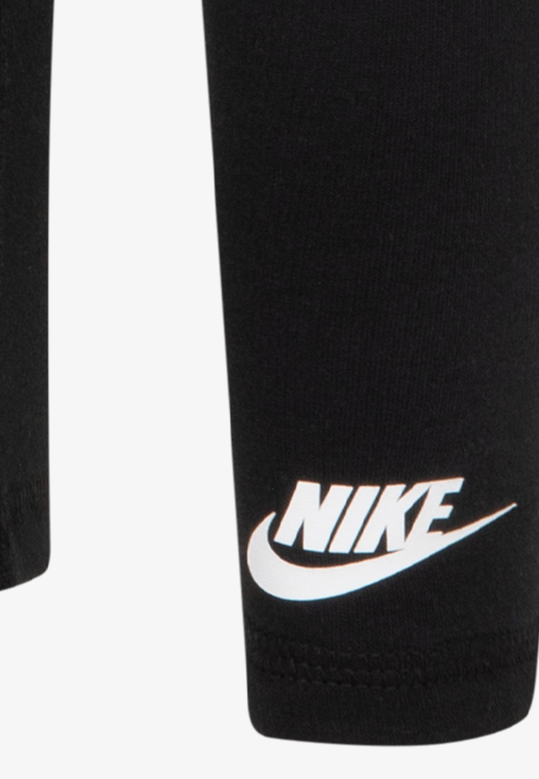 Nike Sportswear