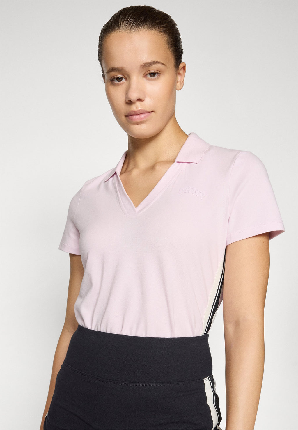 DKNY Sport
