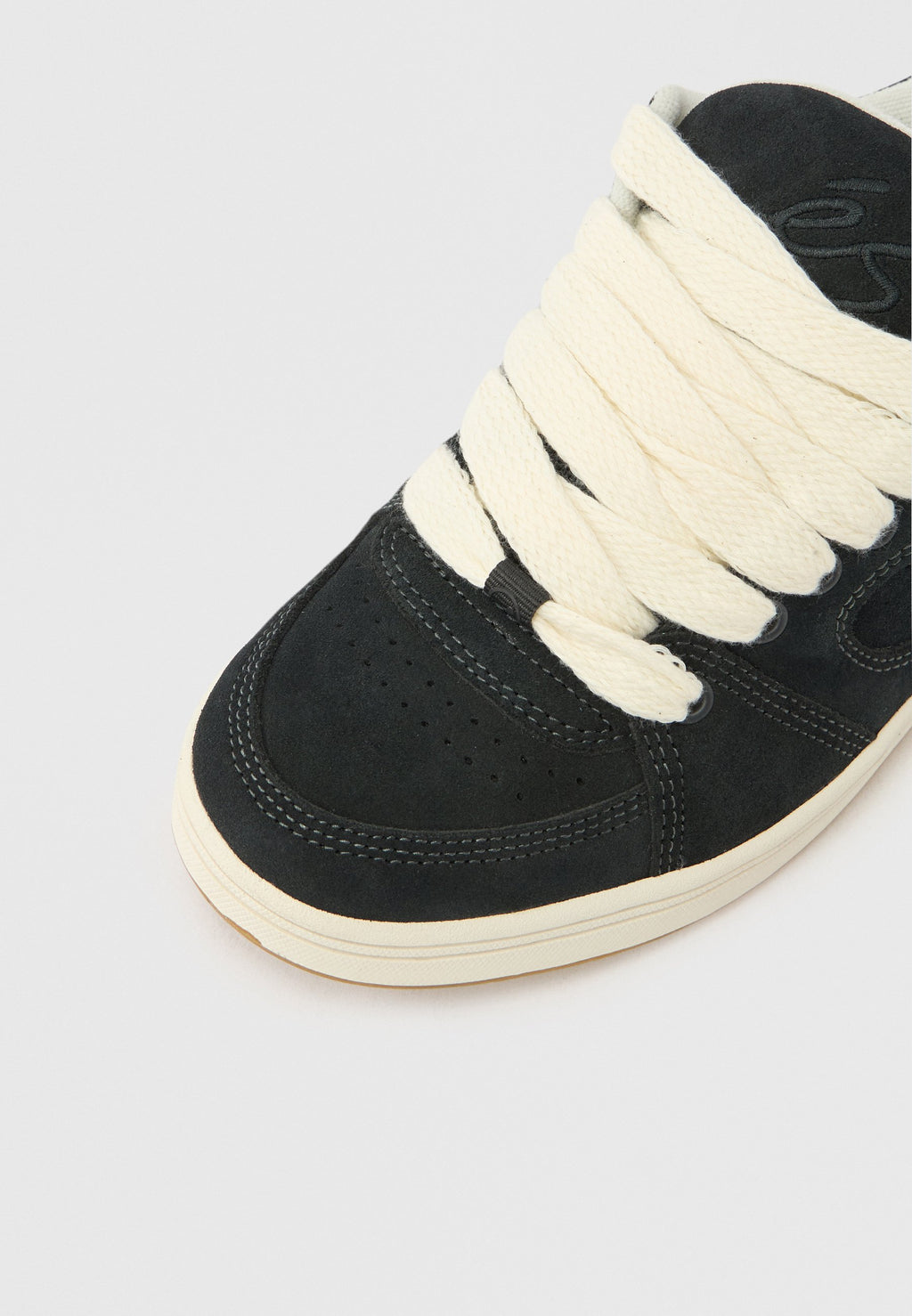 és ACCEL UNISEX