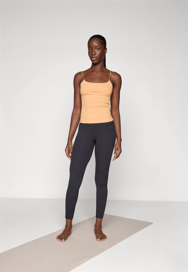 adidas Performance ALL ME RIB 7/8