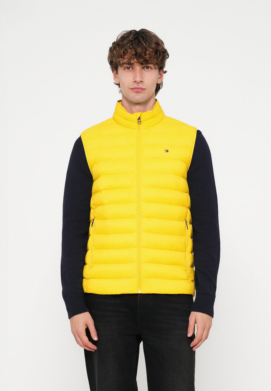 Tommy Hilfiger Weste Media 3