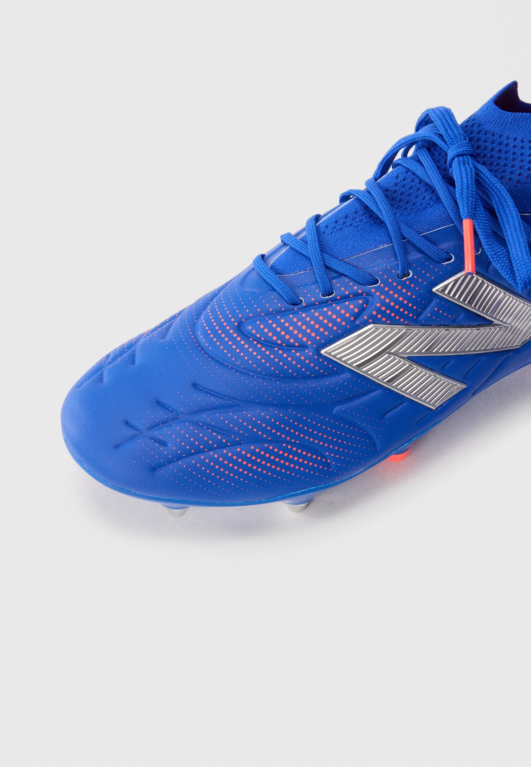 New Balance TEKELA V5 PRO
