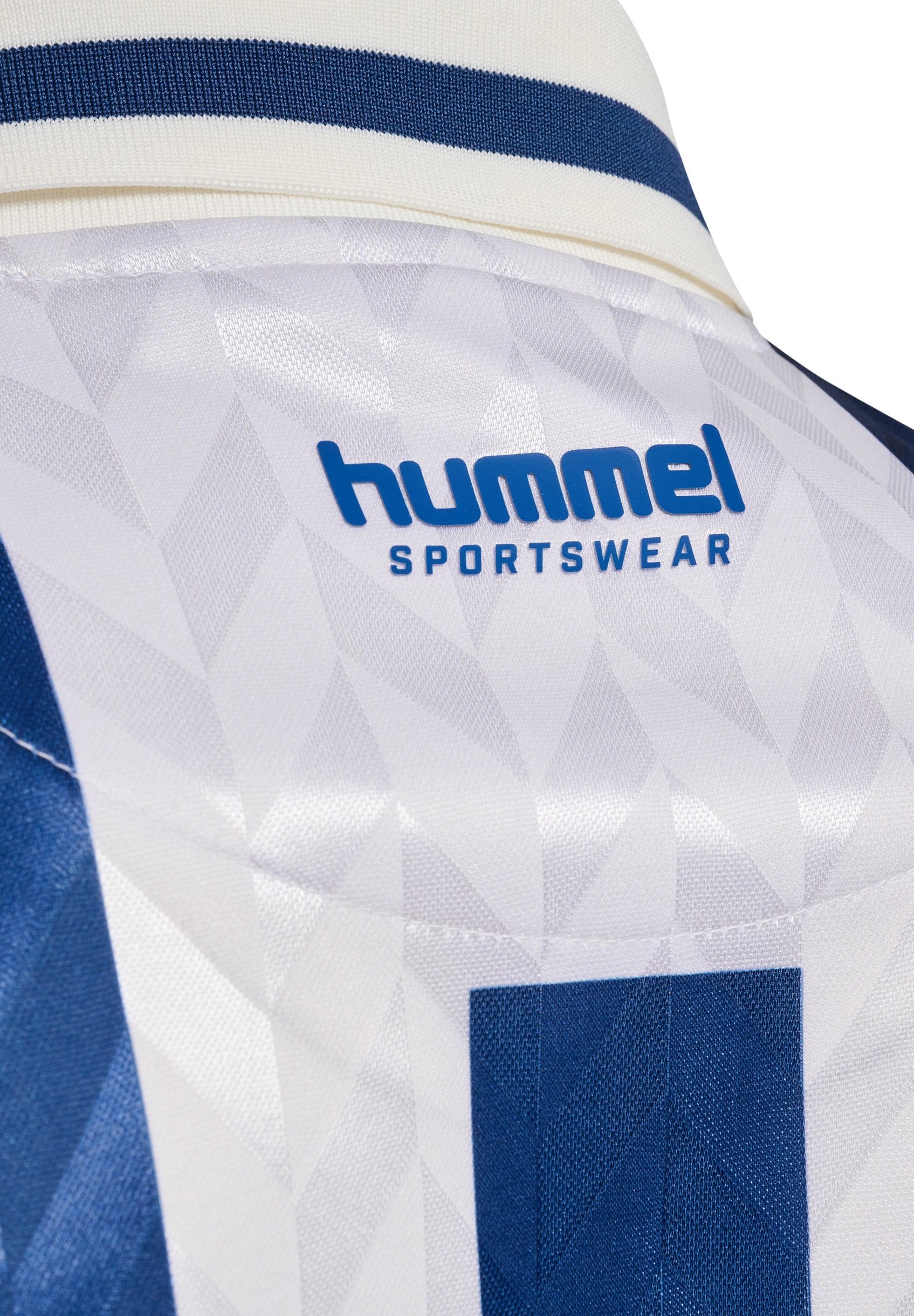 Hummel SOCCER