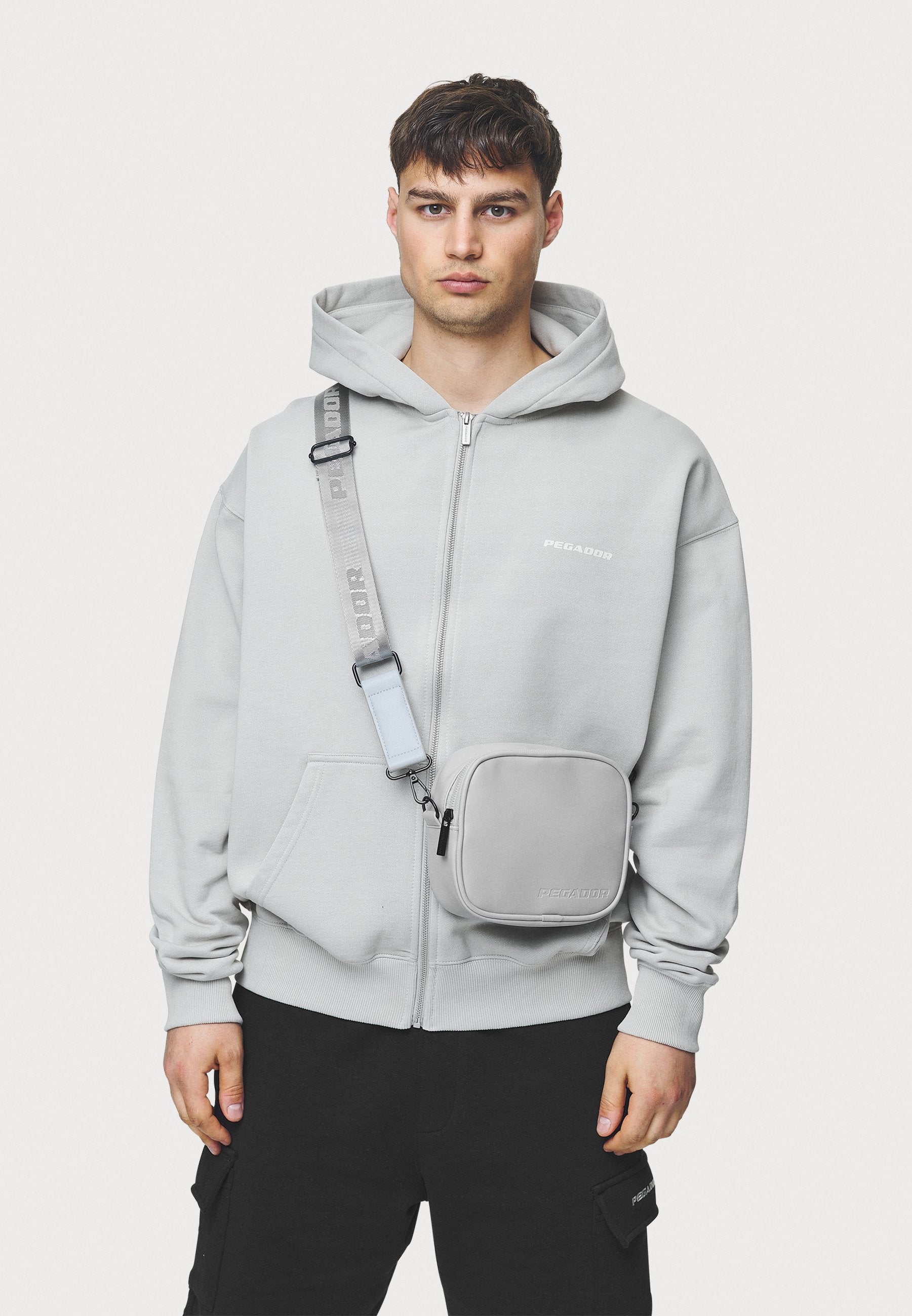 Pegador SKIBO LOGO SHOULDER BAG UNISEX