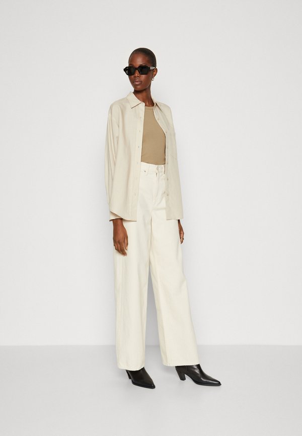 Calvin Klein HIGH RISE WIDE