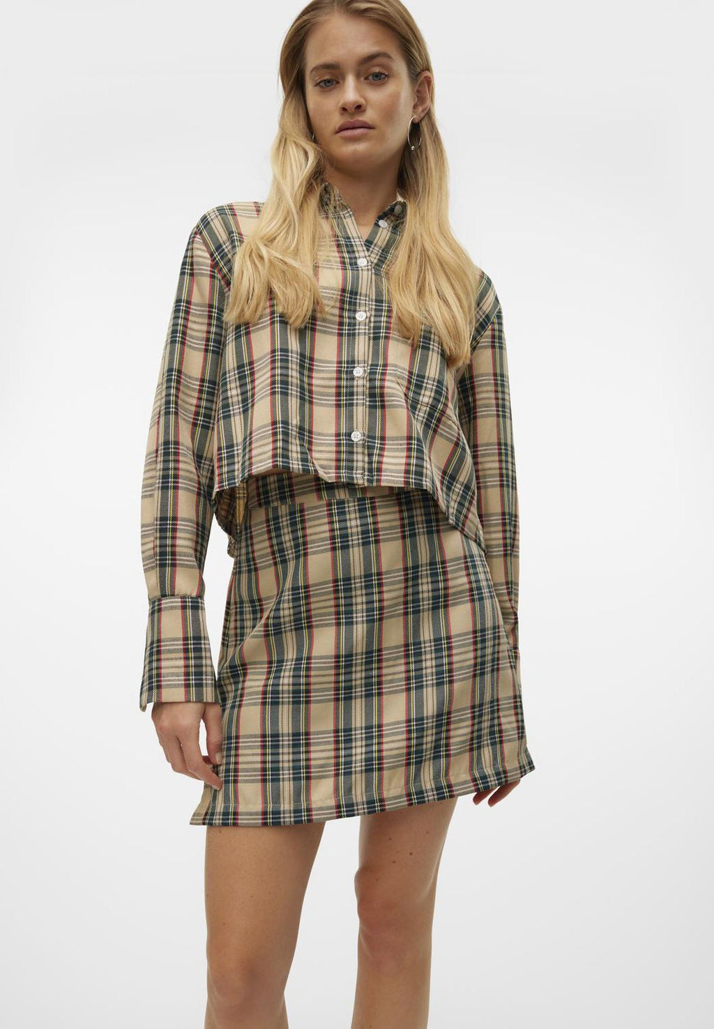 SOMETHINGNEW COURTENEY SLIT SKIRT