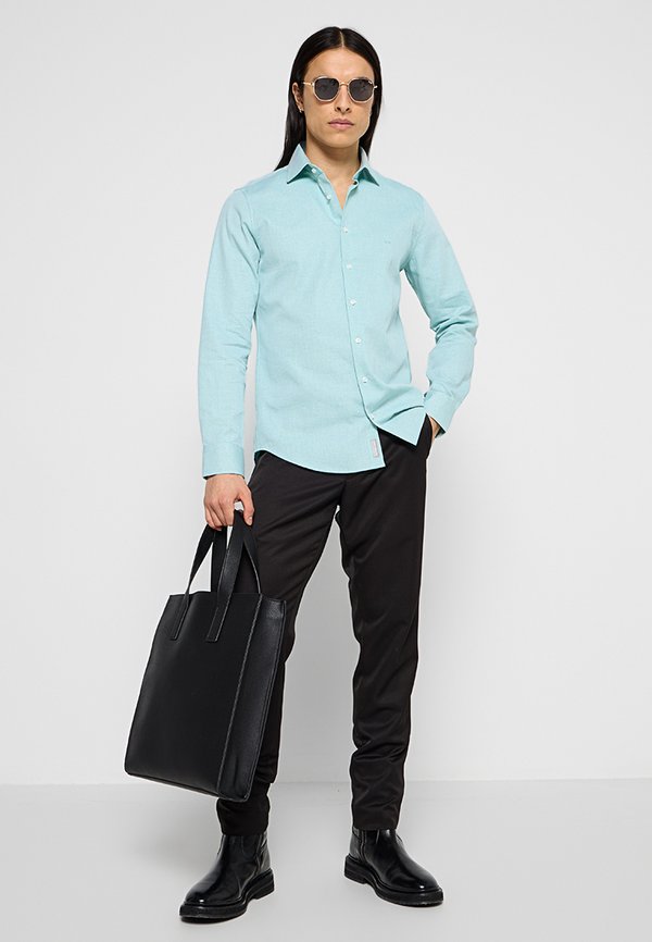 Michael Kors HONEYCOMB SLIM FIT