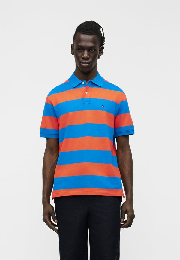 Tommy Hilfiger BLOCK STRIPE - Polo shirt - brilliant orange/blue orbit