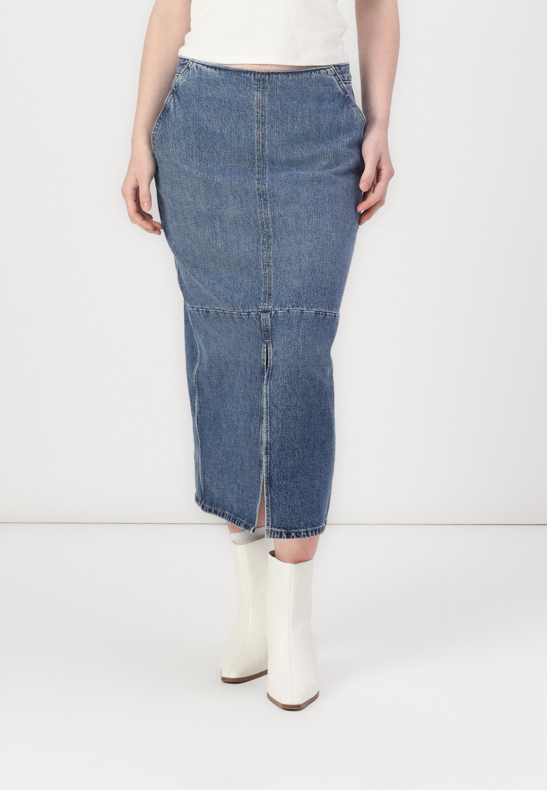 MIDI SKIRT  Media 3