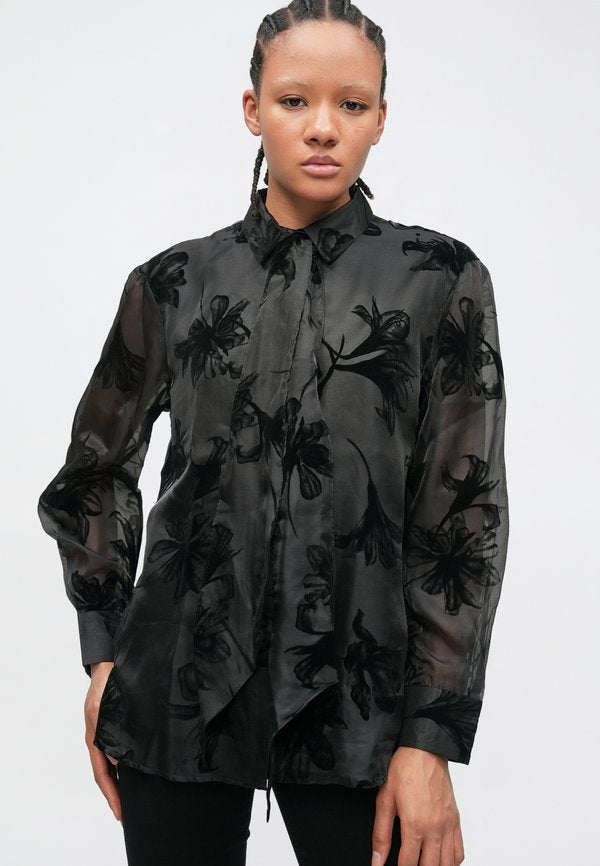 YAS YASLINGU SHIRT