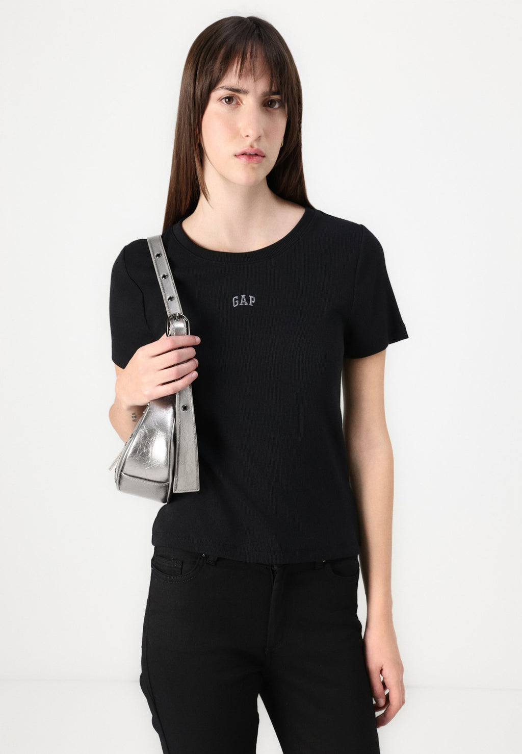 GAP TEE