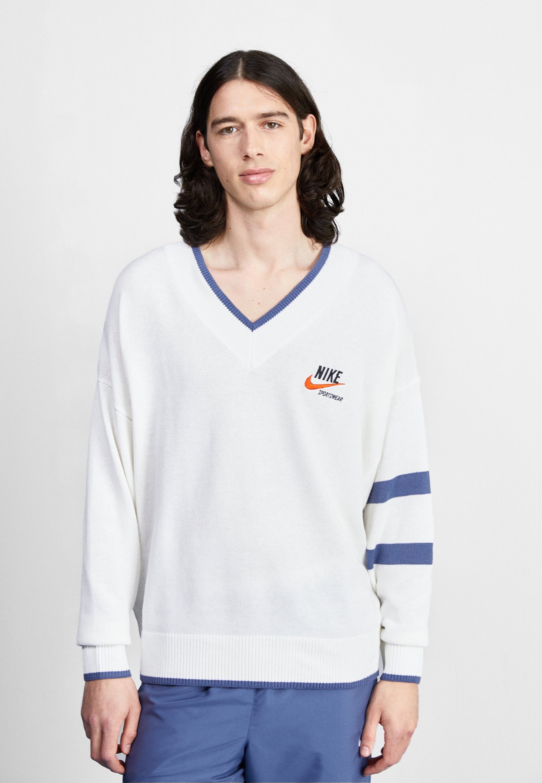 Nike Sportswear  NIKE TREND SWEATER