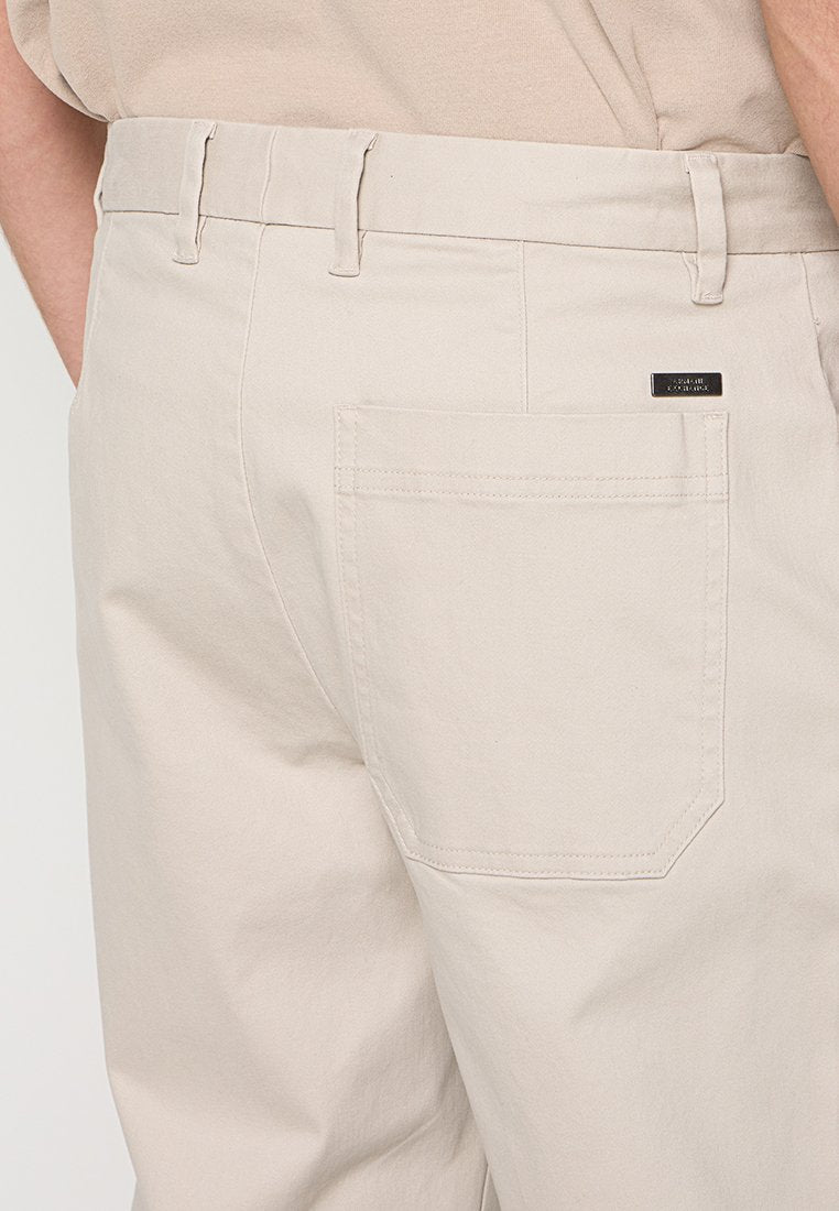 TROUSER Media 6