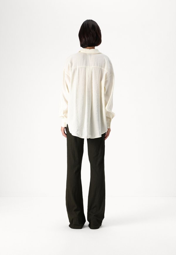Vero Moda Tall VMQUEENY