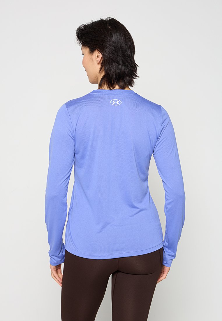 Under Armour LOOSE FIT