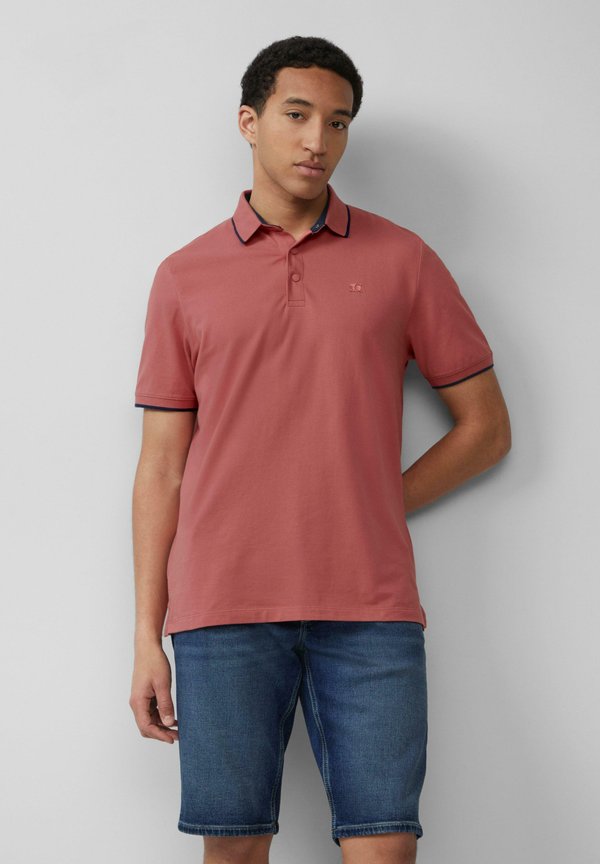 s.Oliver SPORTIVES - MIT KONTRAST-DETAILS - Polo shirt - himbeere
