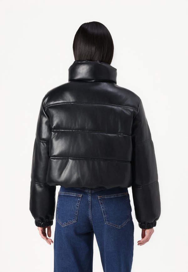 GAP CROP PUFFER