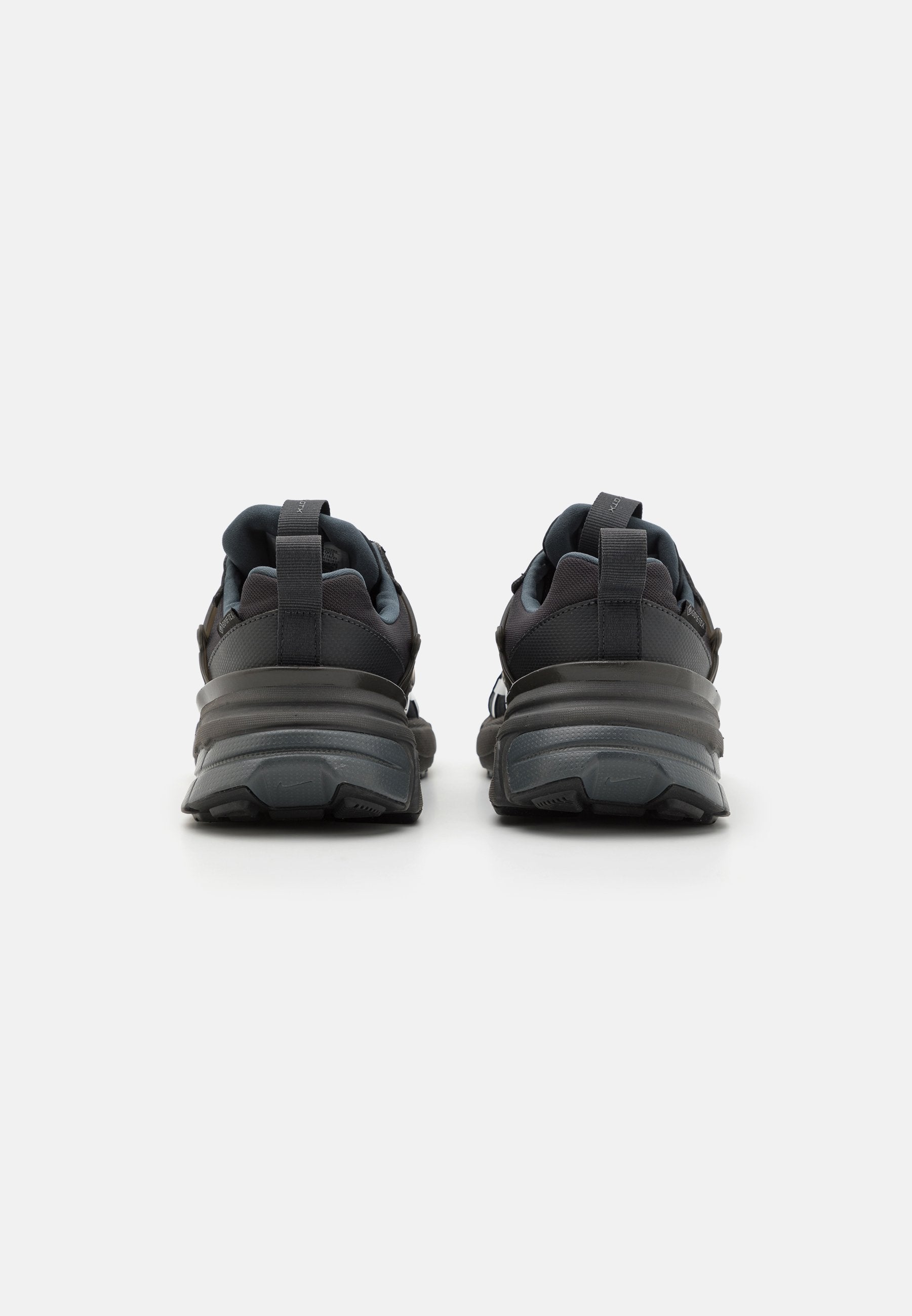 Nike Sportswear V2K RUN GTX