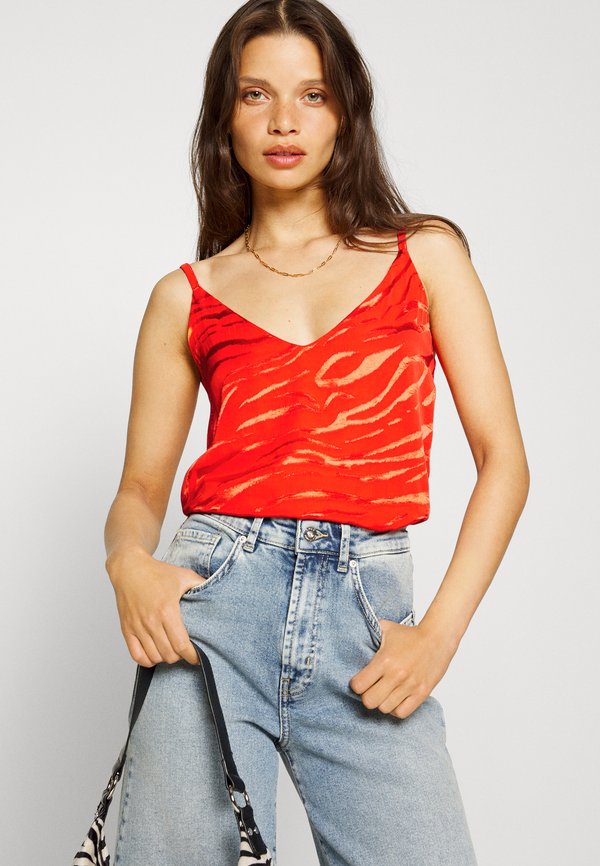 ONLY Petite ONLBELLA SLIP