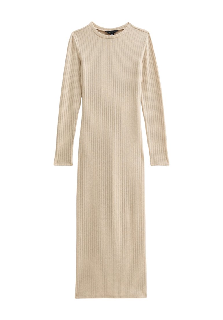 Strickkleid in Beige mit langen Ärmeln und gerippter Struktur, ausgestattet mit einem Rundhalsausschnitt und einer geraden, knöchellangen Silhouette.