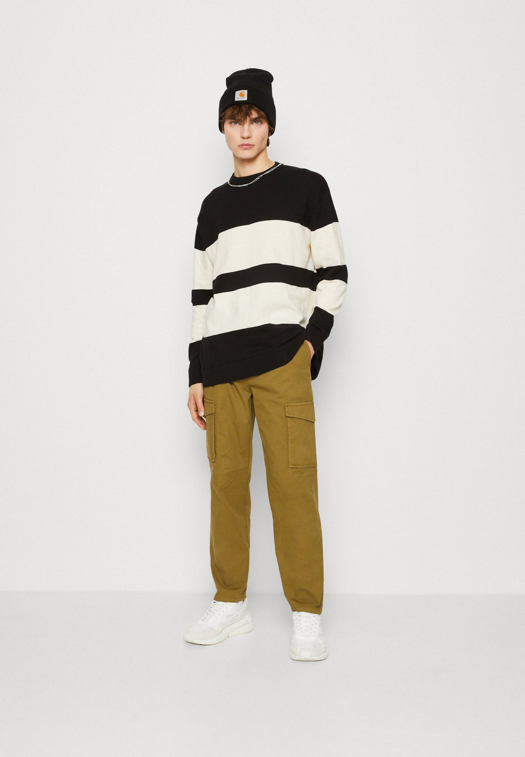 ONSELL TAPERED PANT Media 2