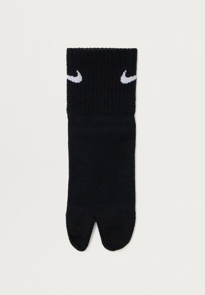 Nike Sportswear EVERYDAY TABI UNISEX - Socks - black/white