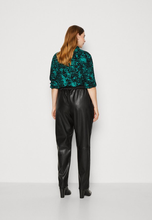 Pieces Curve PCSELMA TAPERED PANT